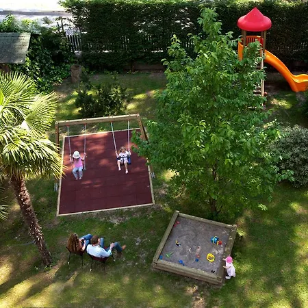 Flora & 3* מראנו