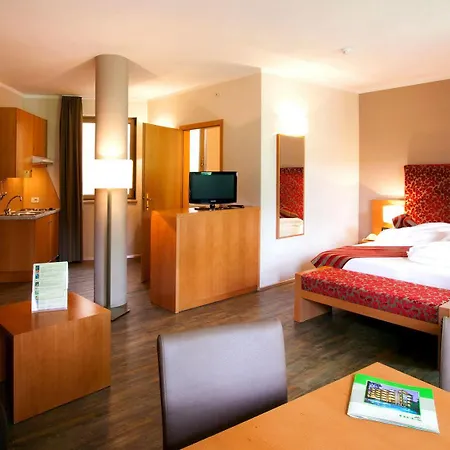 Flora & Hotel Merano