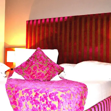 Flora & Hotel Merano