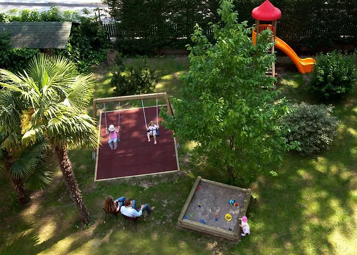 Flora & 3* Мерано