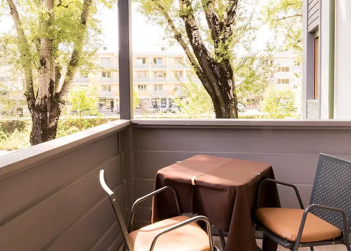 Flora & 3* 메라노